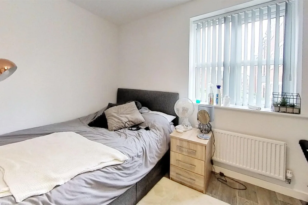 2-Bowthorpe-Court-Be