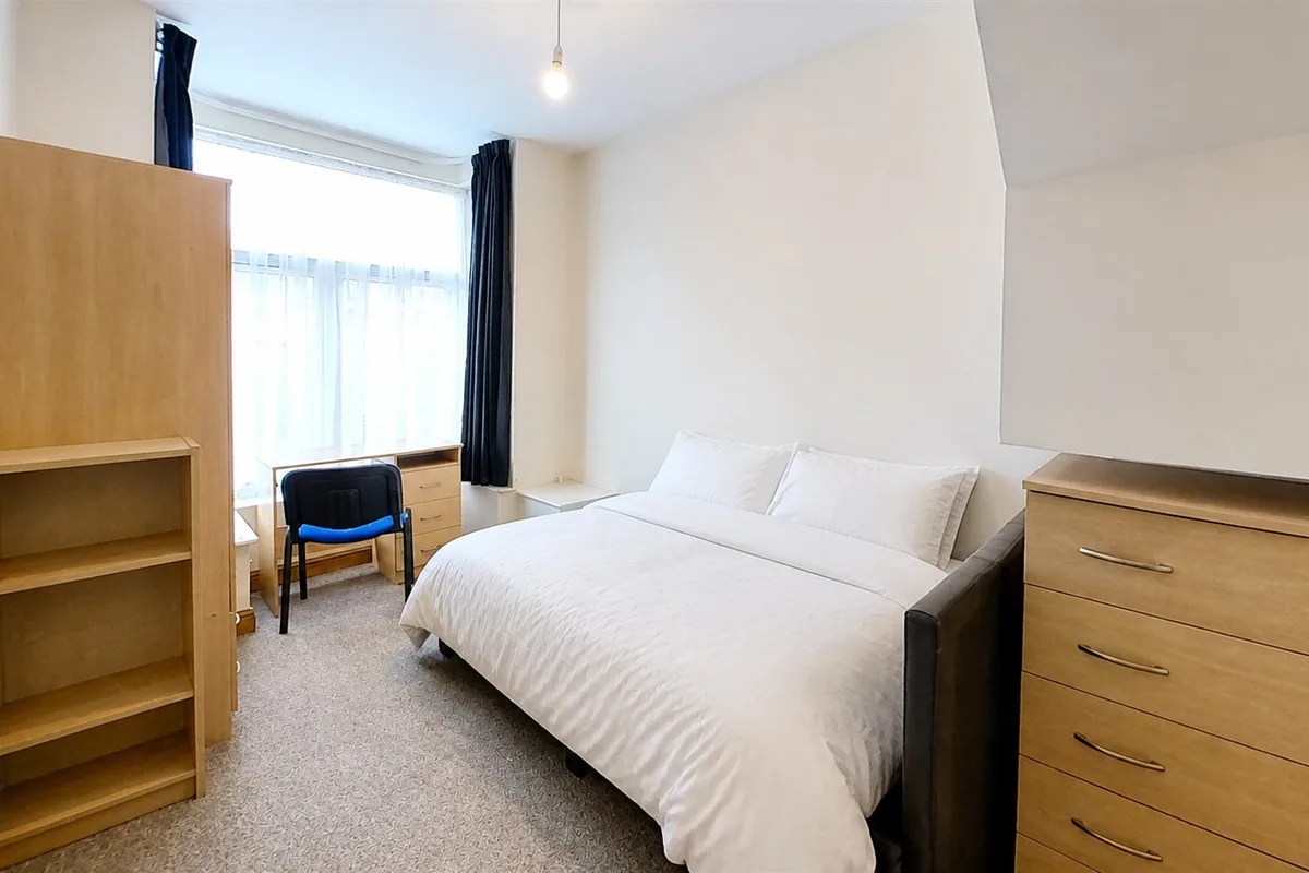 2-Arley-Road-Bedroom