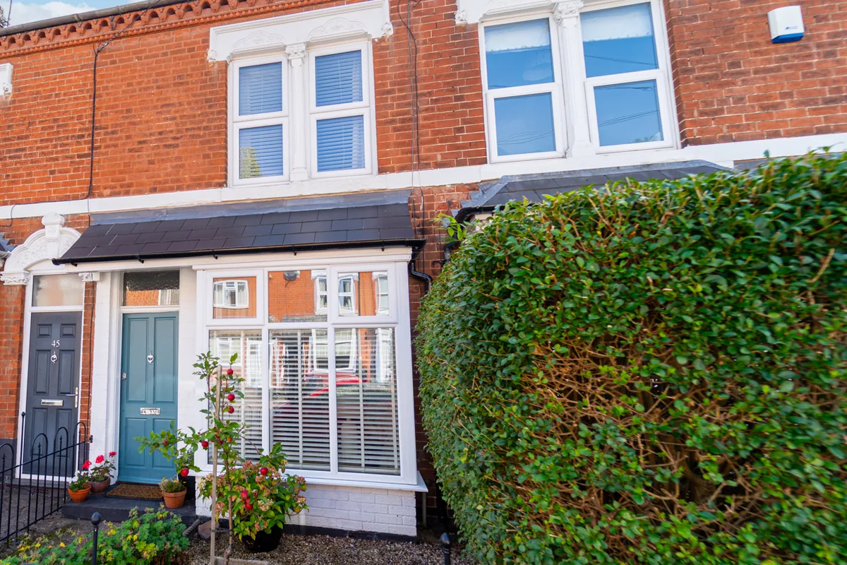 Hampton Court Road, Birmingham, B17