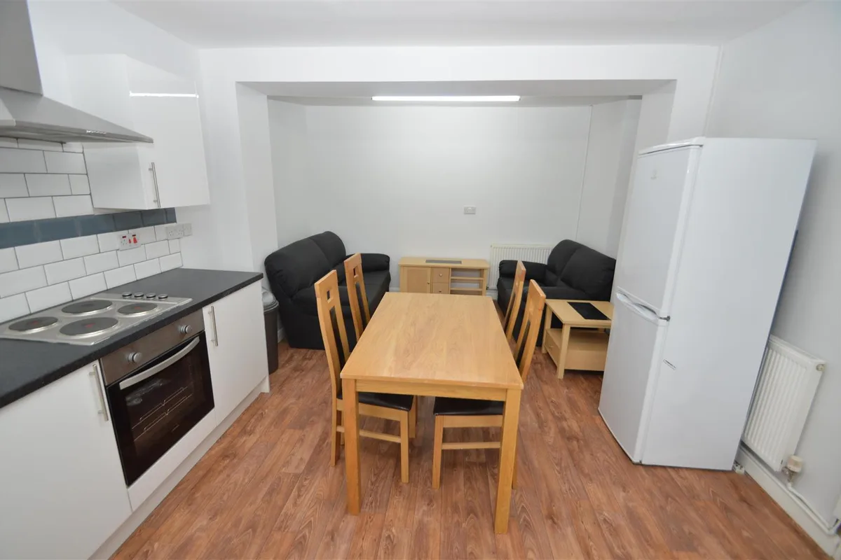 Kitchen/ Diner