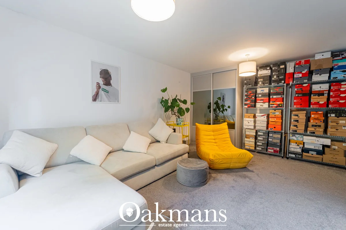 Hagley Road, West Midlands, B16