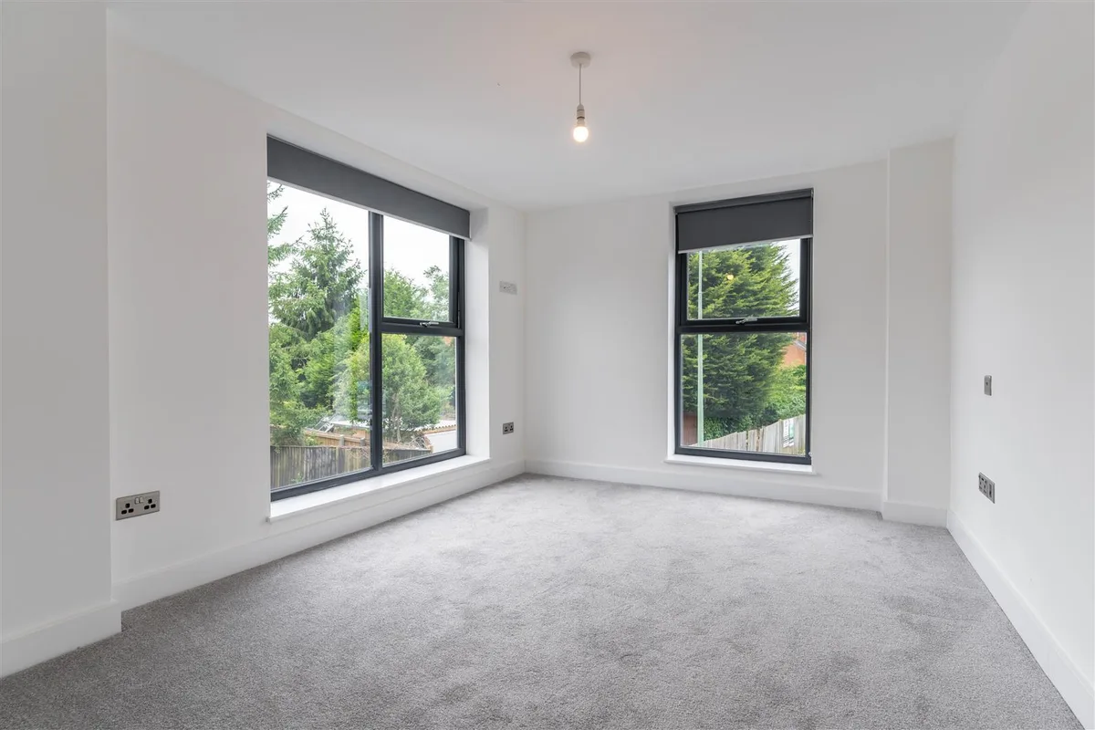 Stratford Road, Solihull, B90