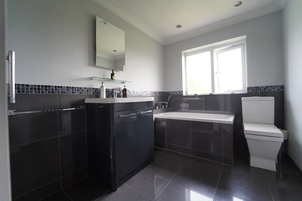 SHROPSHIRE BROOK ROAD, RUGELEY, WS15 4UZ