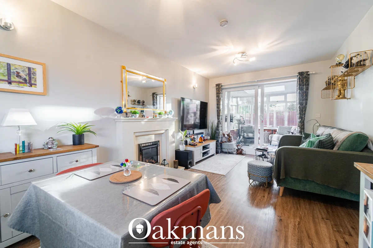 Lincoln Road, Bromsgrove, B61
