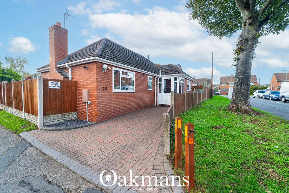 Lincoln Road, Bromsgrove, B61
