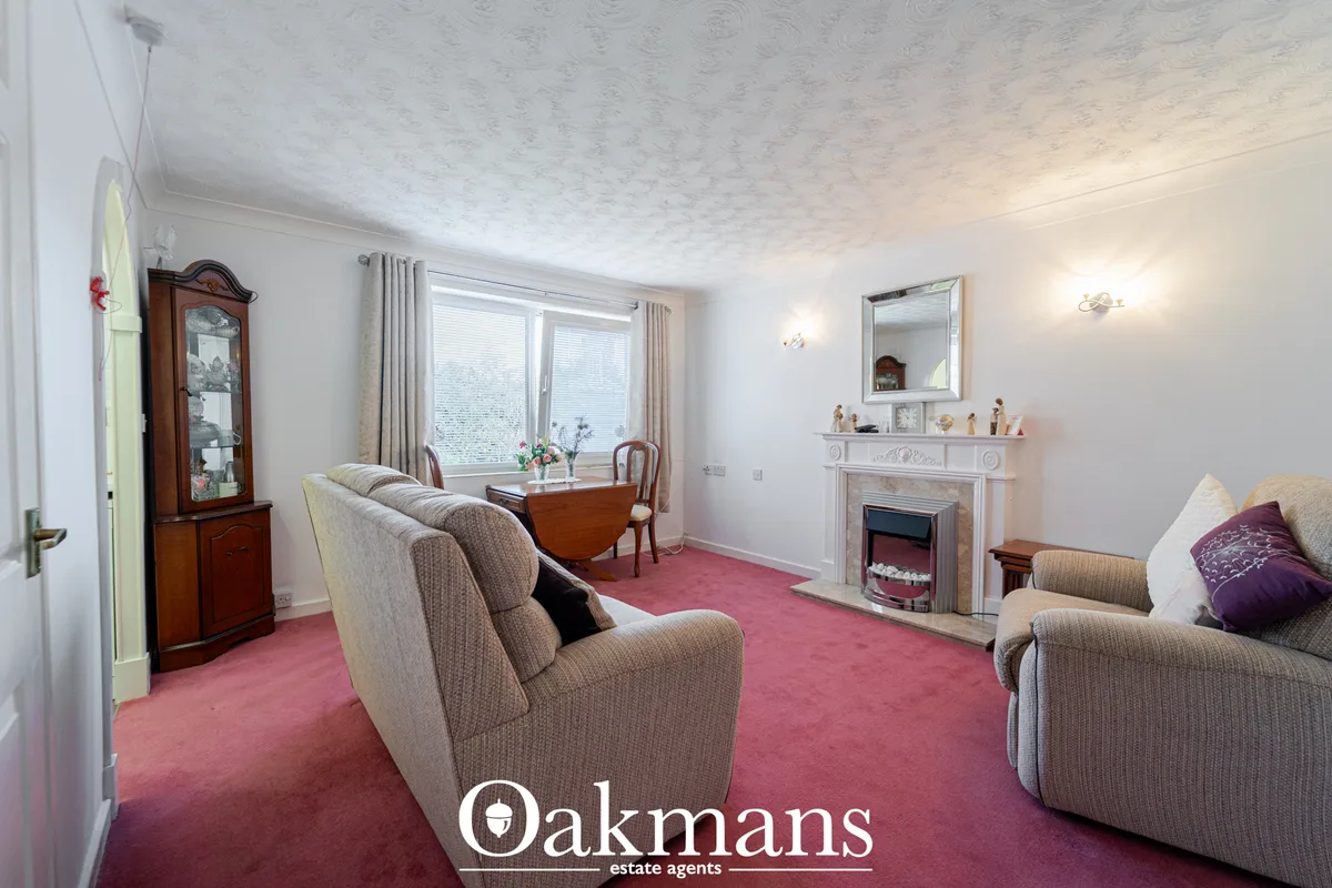 Ednall Lane, Bromsgrove, B60