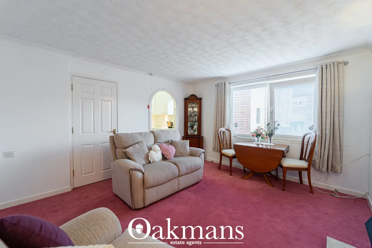 Ednall Lane, Bromsgrove, B60