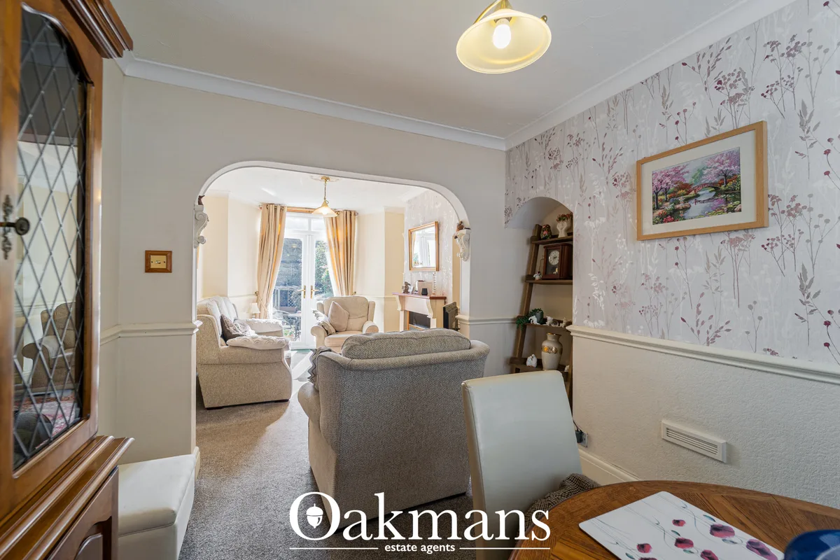 Elm Croft, Oldbury, B68