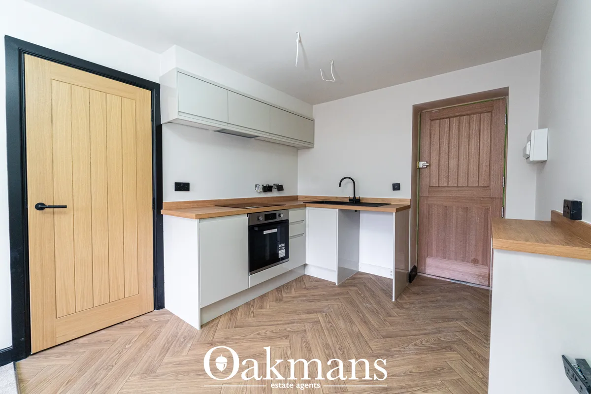 Chadwick Court, Paradise Row, Bromsgrove, B60